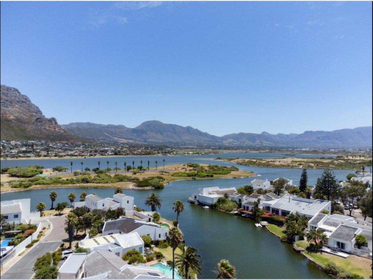 Vlei Cove Guesthouse Cape Town Exterior photo