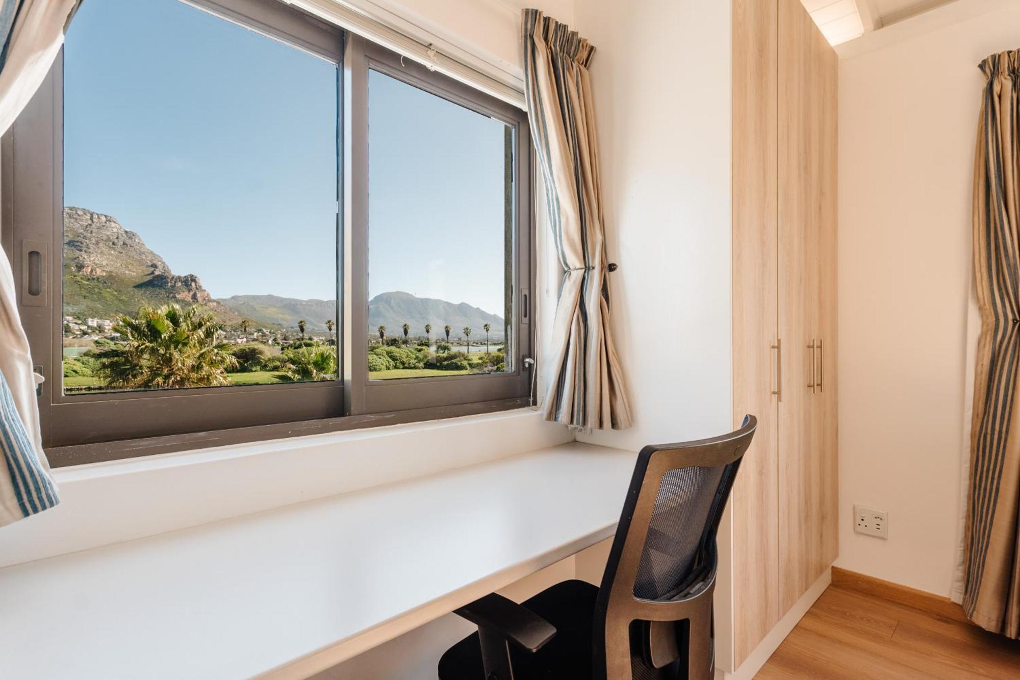Vlei Cove Guesthouse Cape Town Room photo