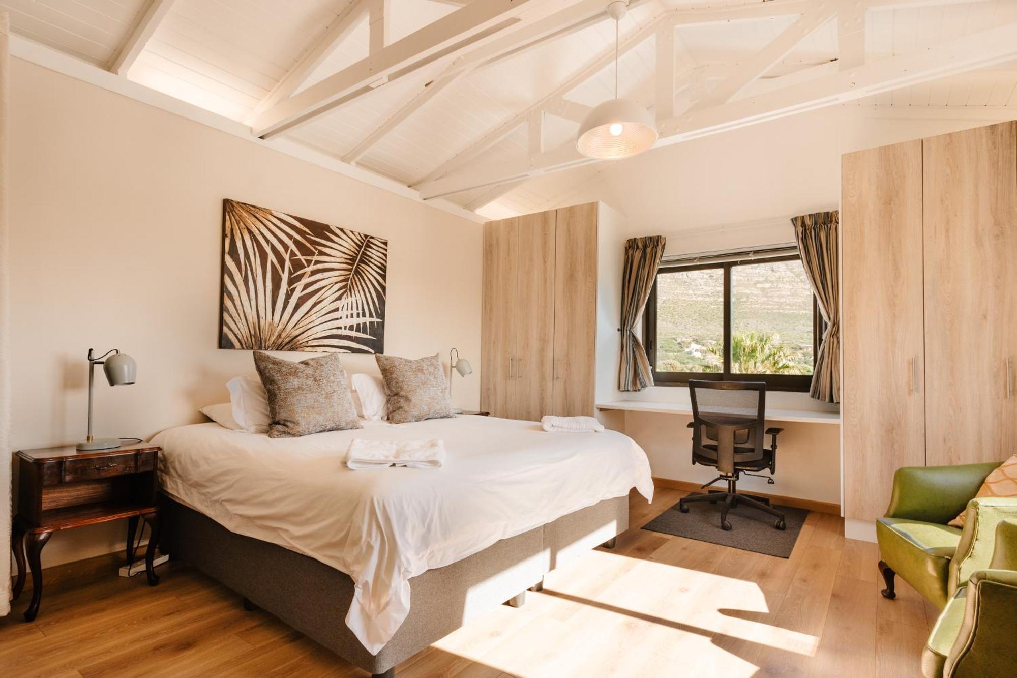 Vlei Cove Guesthouse Cape Town Exterior photo